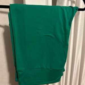 LulaRoe leggings, green, TC2, never been worn